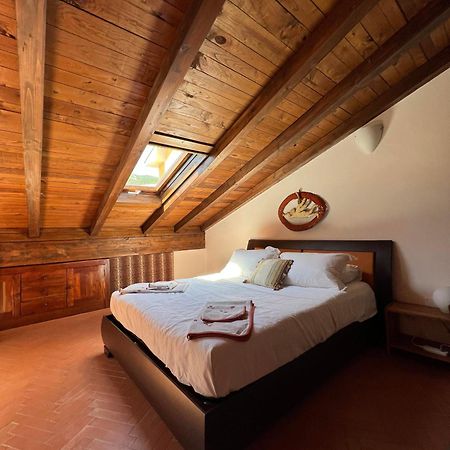 Casa Boru - A Beautiful Fully Restored Spacious House With Fantastic Views Calice al Cornoviglio Dış mekan fotoğraf