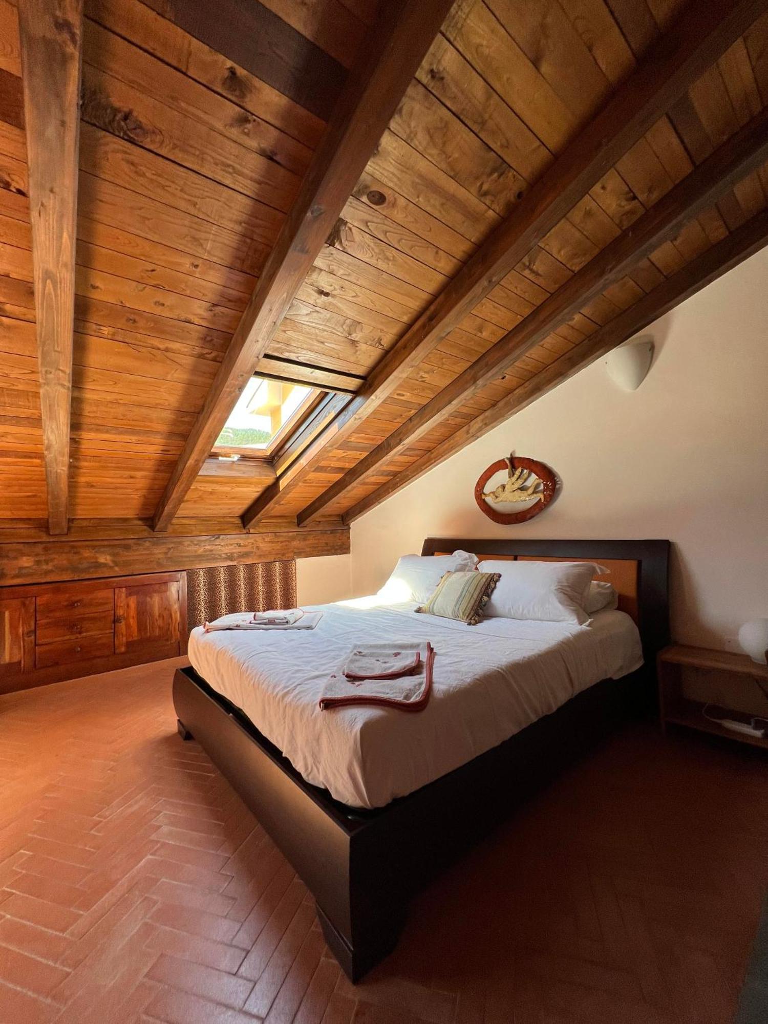 Casa Boru - A Beautiful Fully Restored Spacious House With Fantastic Views Calice al Cornoviglio Dış mekan fotoğraf