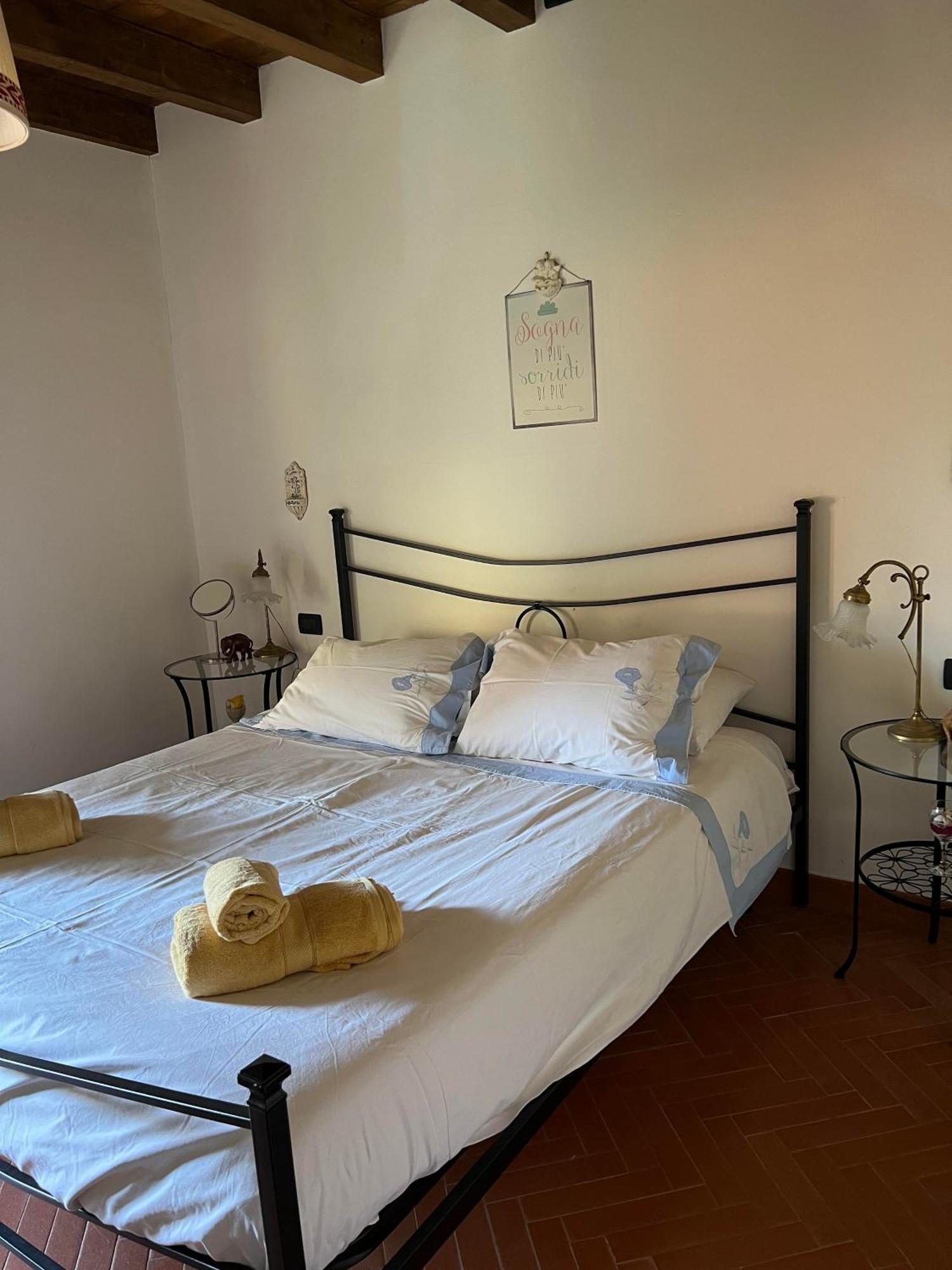 Casa Boru - A Beautiful Fully Restored Spacious House With Fantastic Views Calice al Cornoviglio Dış mekan fotoğraf